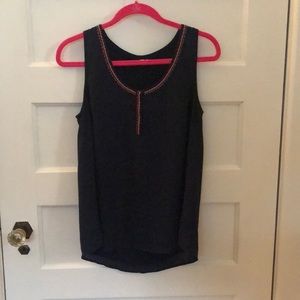 41 Hawthorn blue sleeveless blouse